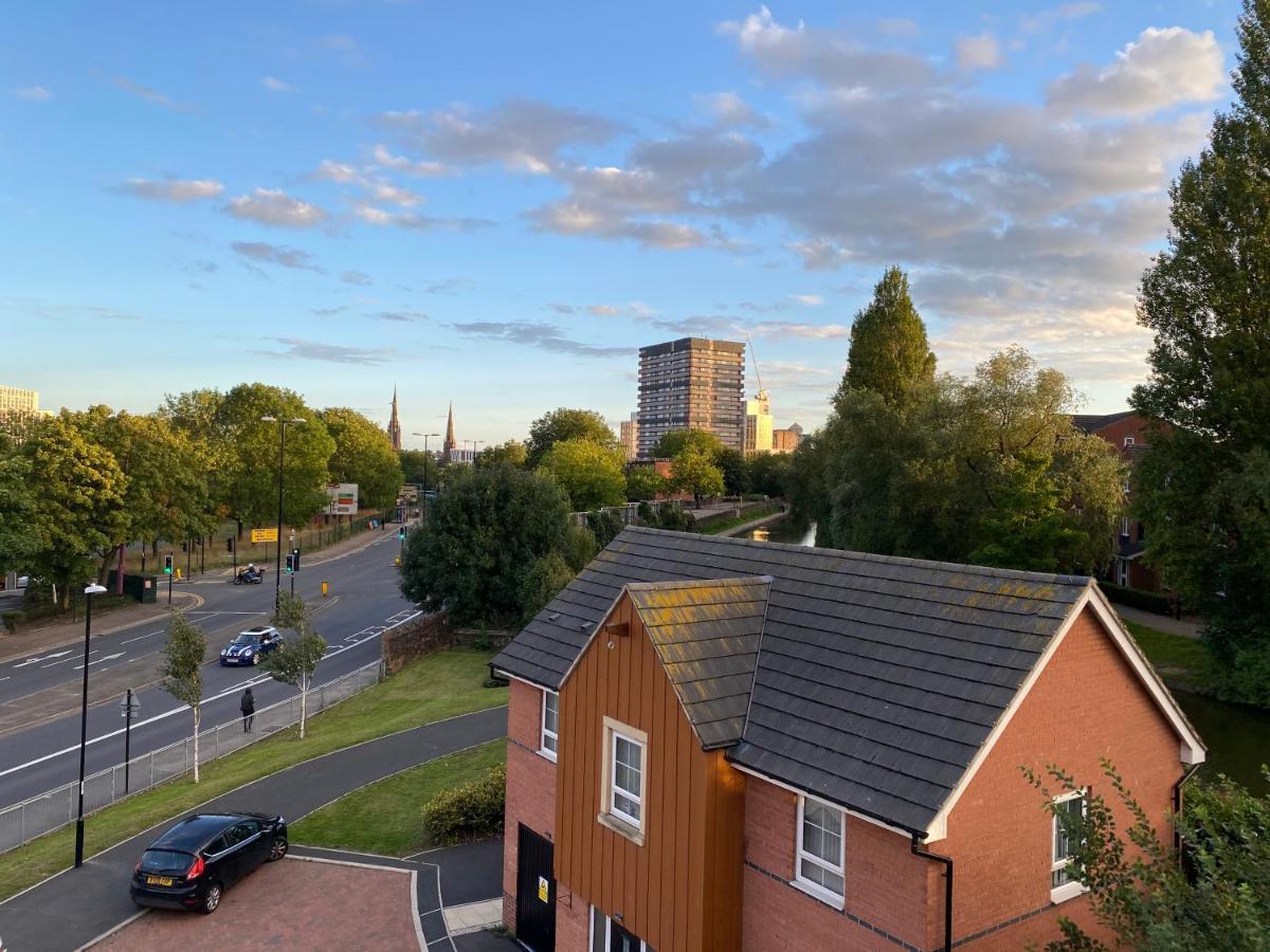 Cathedral View Apartamento Coventry Exterior foto